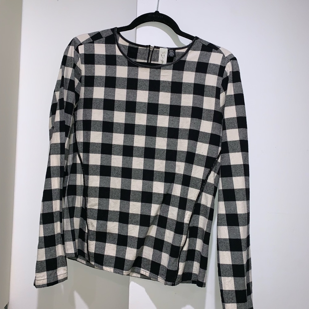 Checkered long sleeve shirt